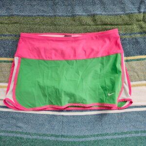 Y2K Nike pink and green sporty tennis skort skirt